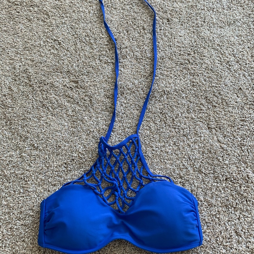 Bikini top